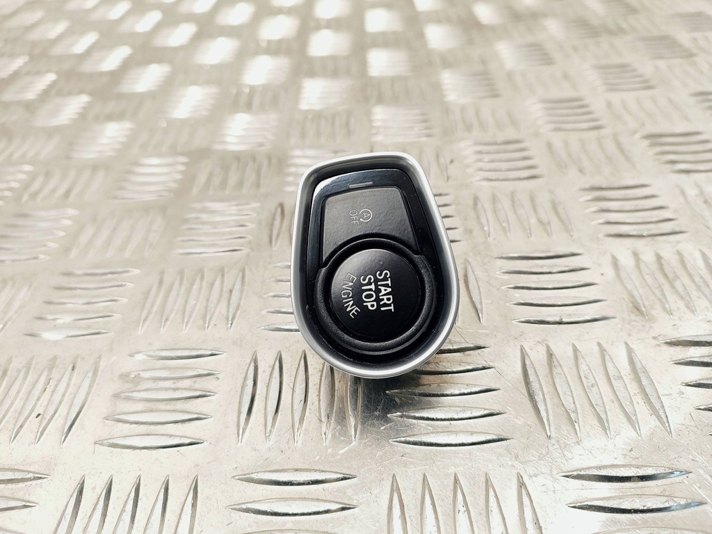 фото №1, Bmw 2 f46 2016 кнопка зажигания запуск / стоп