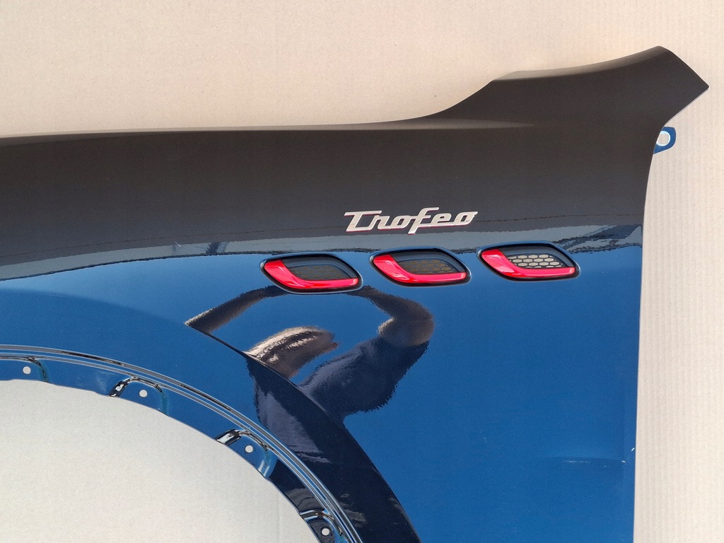 фото №10, Maserati levante trofeo крила лівий przó молдинг накладка 673005579