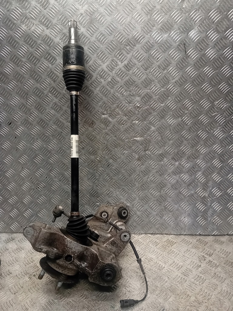 фото №1, Discovery sport l550 2.0d поворотный кулак левая задняя