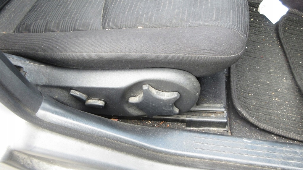 фото №7, Mercedes w203 lift kombi classic комплект сидений перед задняя заднее сиденье подогрев