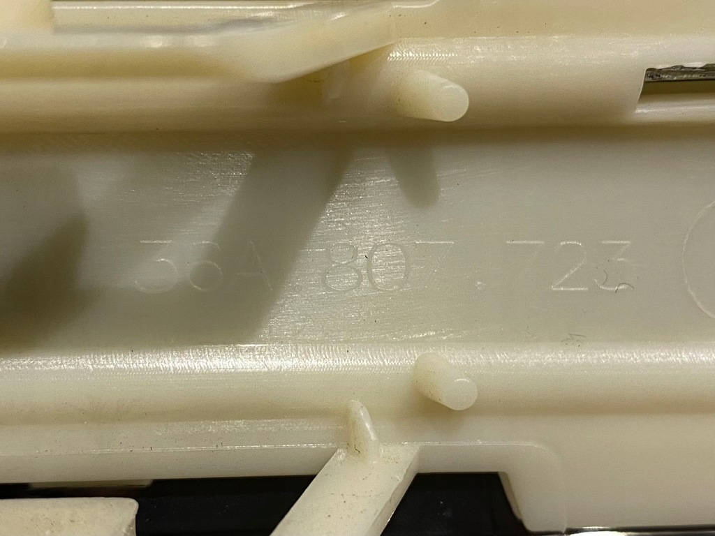 фото №6, Bentley bentayga молдинг бампера lh 36a807723