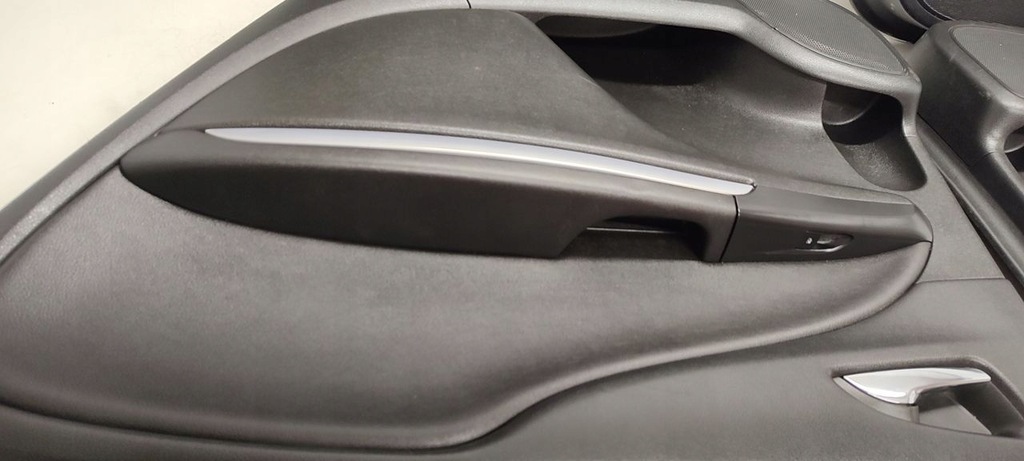 фото №7, Обшивки обшивка комплект opel zafira c 1,6 tb