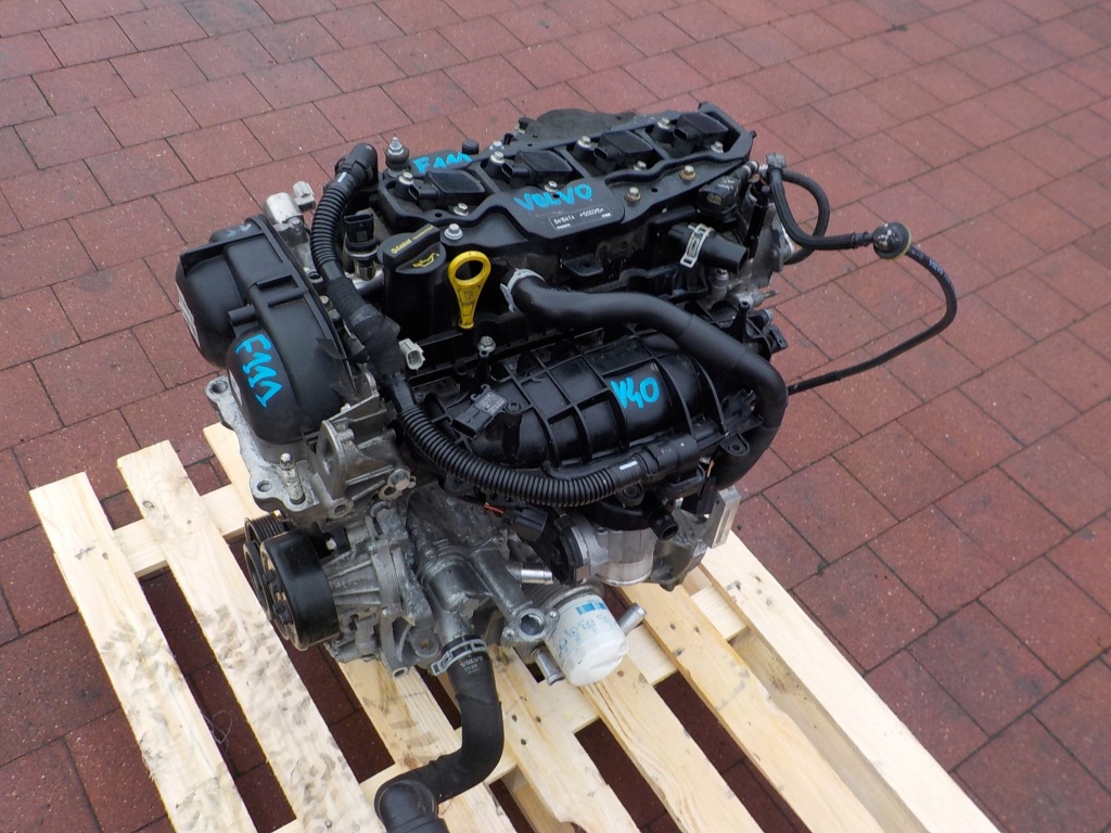 Volvo v40 2 14r 1.6 turbo двигатель b4164t4 комплектный  новый грм Доставка