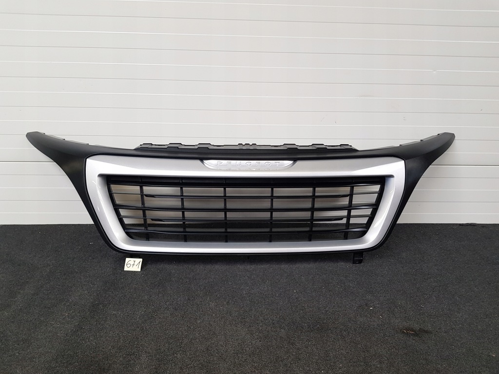 фото №1, Решётка радиатора решётка радиатора бампера peugeot boxer lift 2014