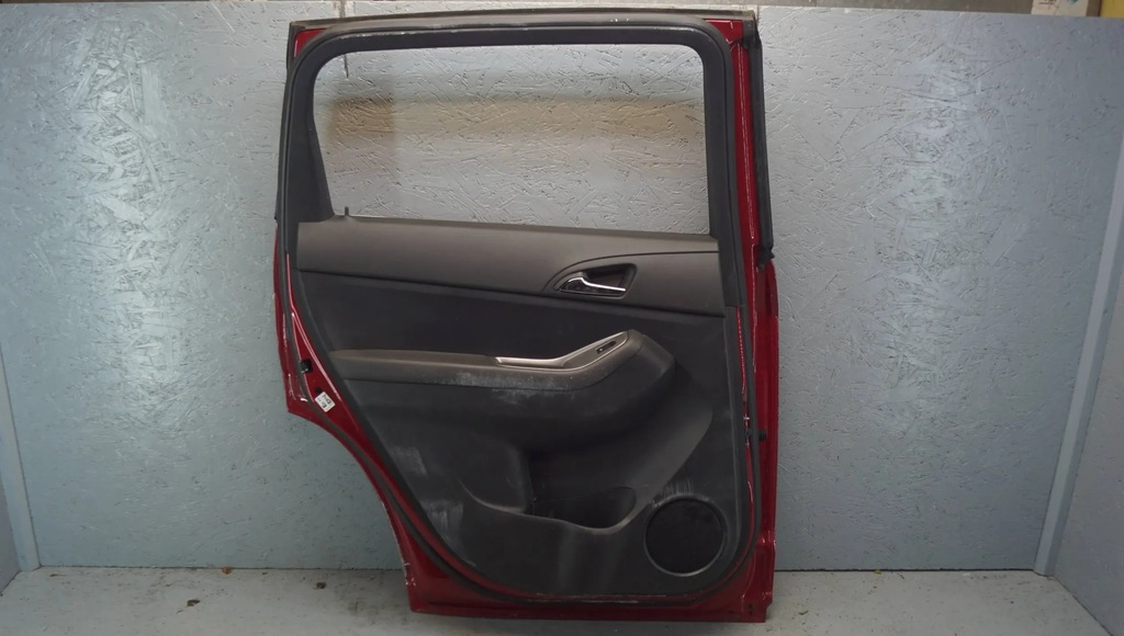 фото №16, Дверь левый задняя chevrolet orlando d1058