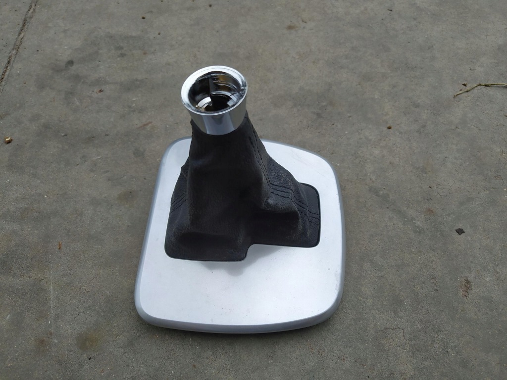 фото №1, Чохол рамка домкрата коробки передач eu powershift s-max lift 2012 ford