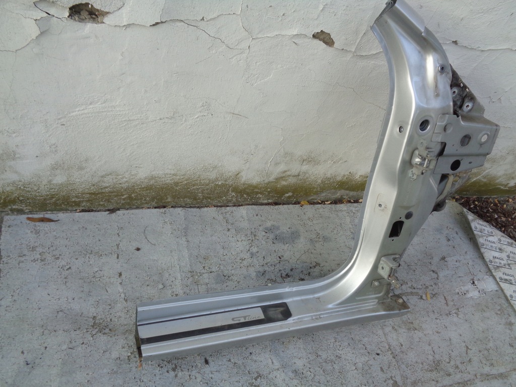 фото №3, Поріг правий renault megane 3 coupe