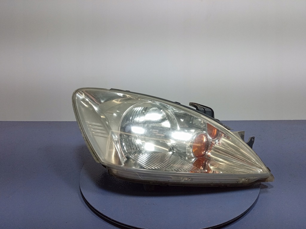 фото №1, Mitsubishi lancer vii фара правый eu p3524