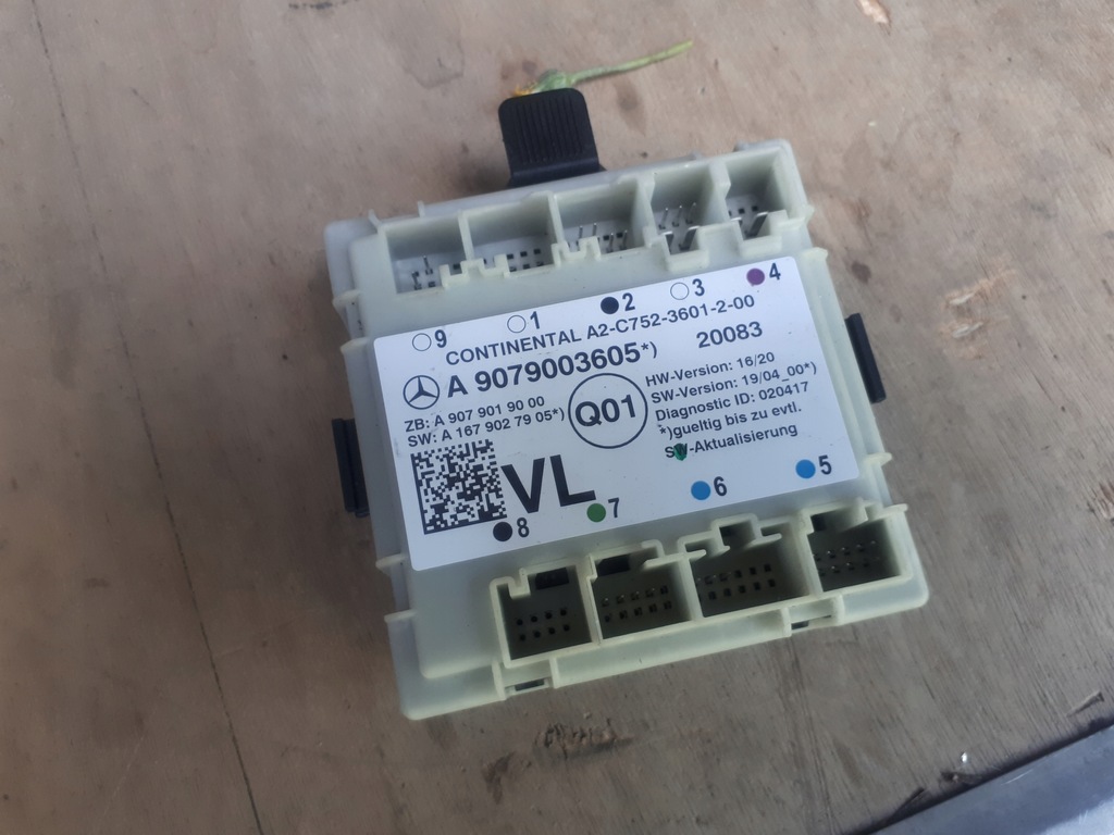 фото №1, Mercedes sprinter 907 910 модуль дверь 9079003605