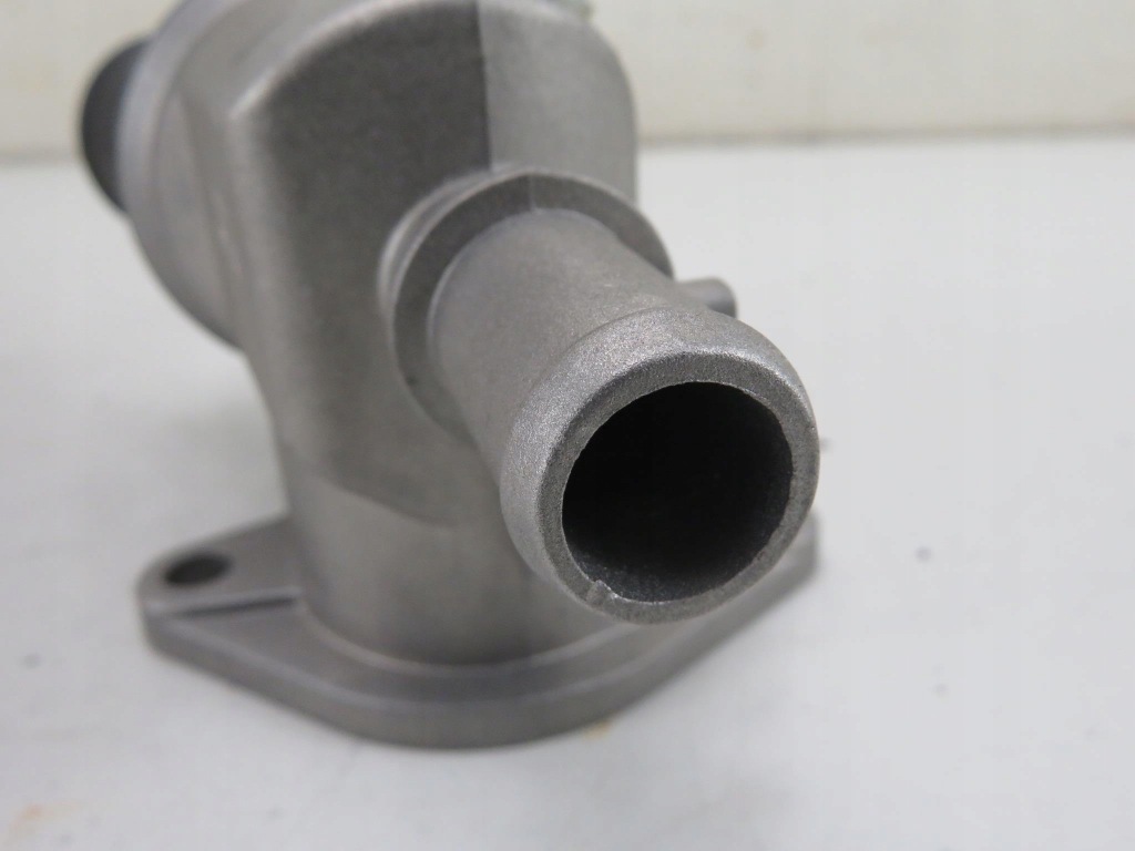 Корпус термостата fiat brava 182_ 1.4 182.bg в Украине