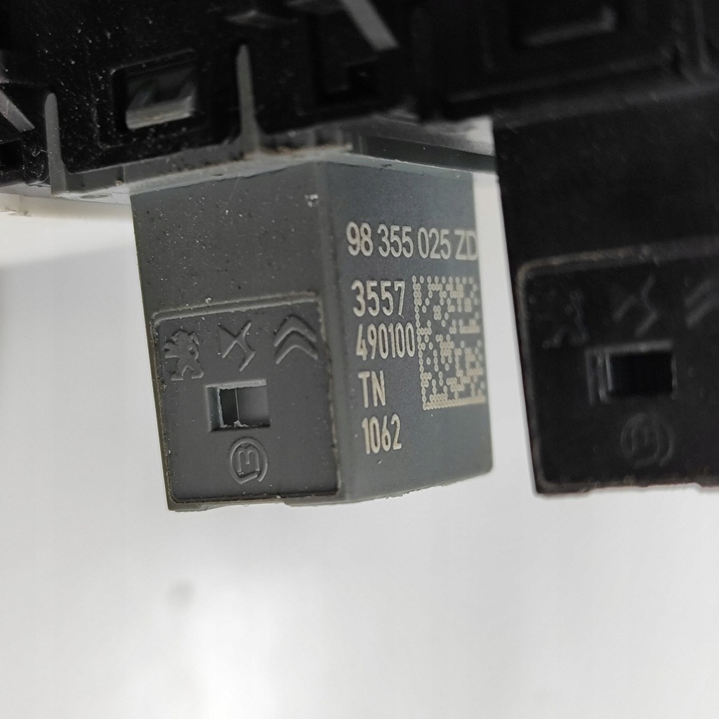 фото №8, Citroen c4 iii e-c4 2021 набор переключателей i кнопок