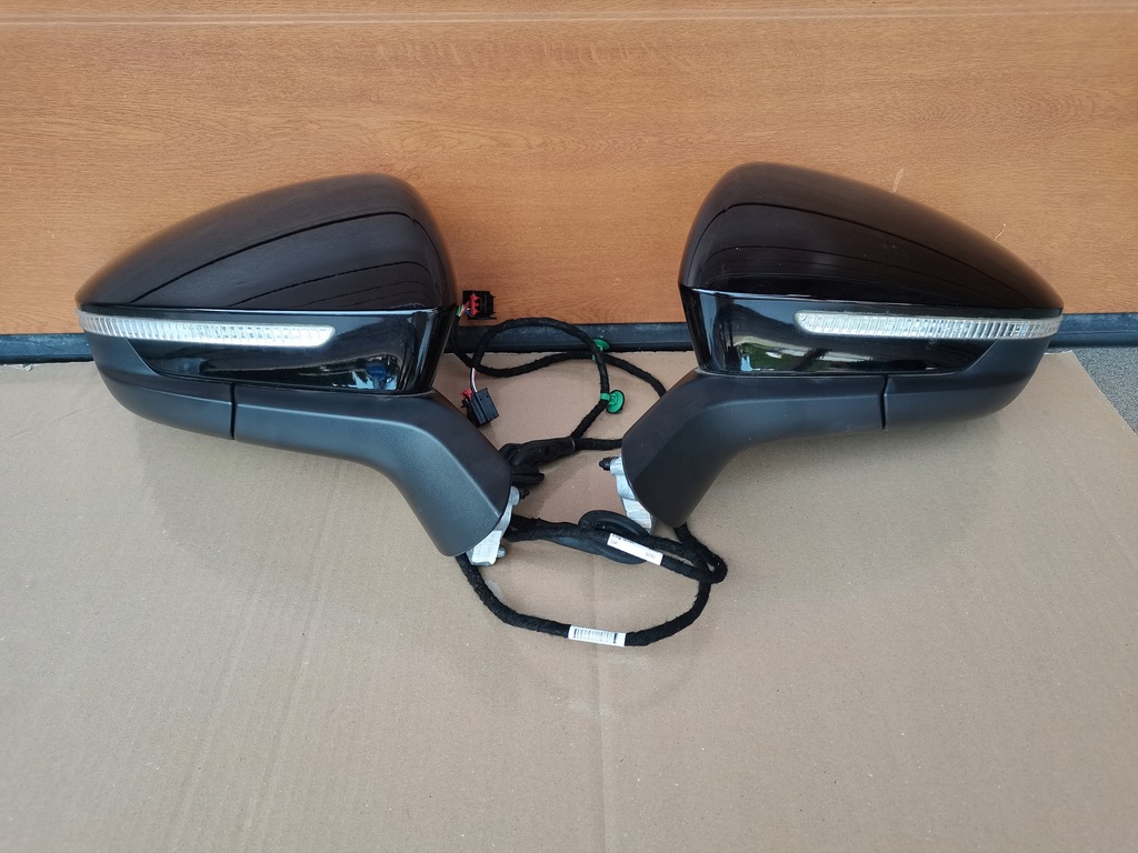 фото №1, Vw id 4 дзеркало зовнішнє kpl. ліва праве 11b857502 9pin