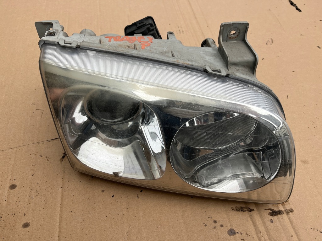 фото №1, Правая передняя лампа hyundai trajet 1999-2004