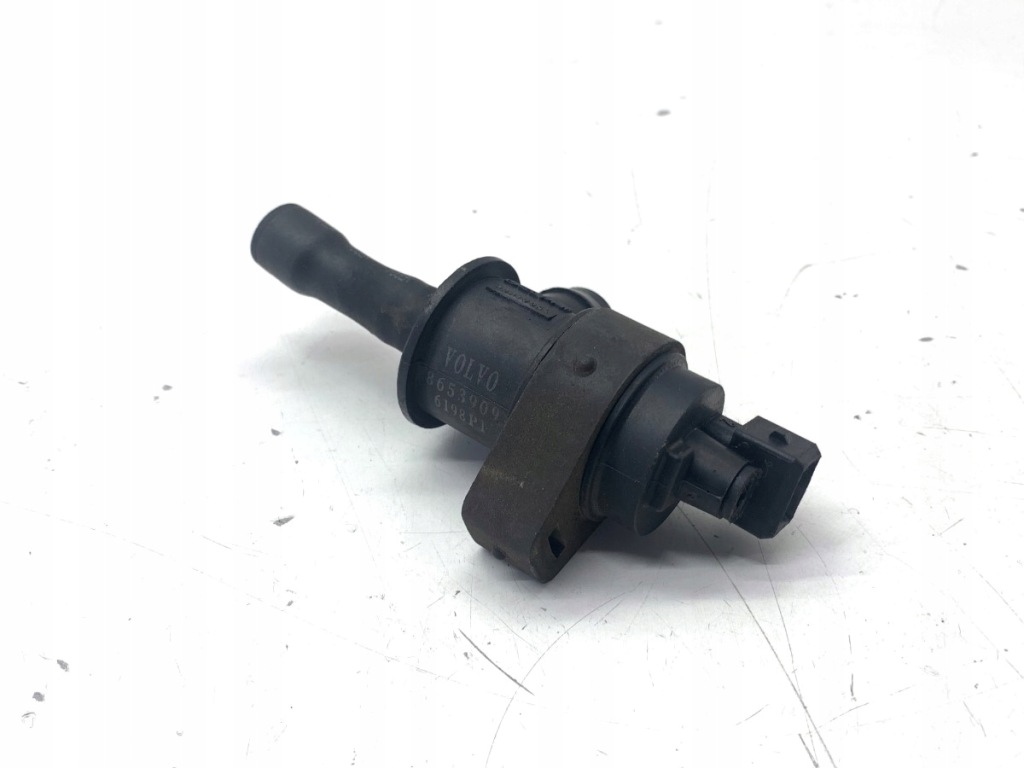 Купити Клапан паров пального volvo v70 iii 8653909