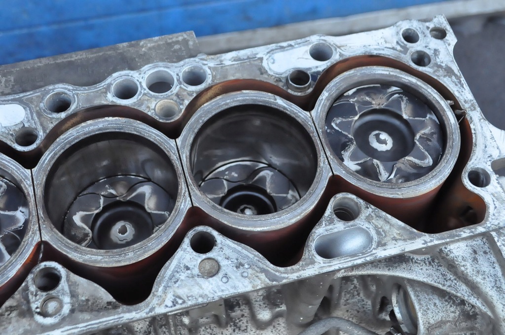 фото №6, Volvo s60 v60 xc60 v70 s80 2.0 d3 блок dół двигуна d5204t2 d5204t5 d5204t