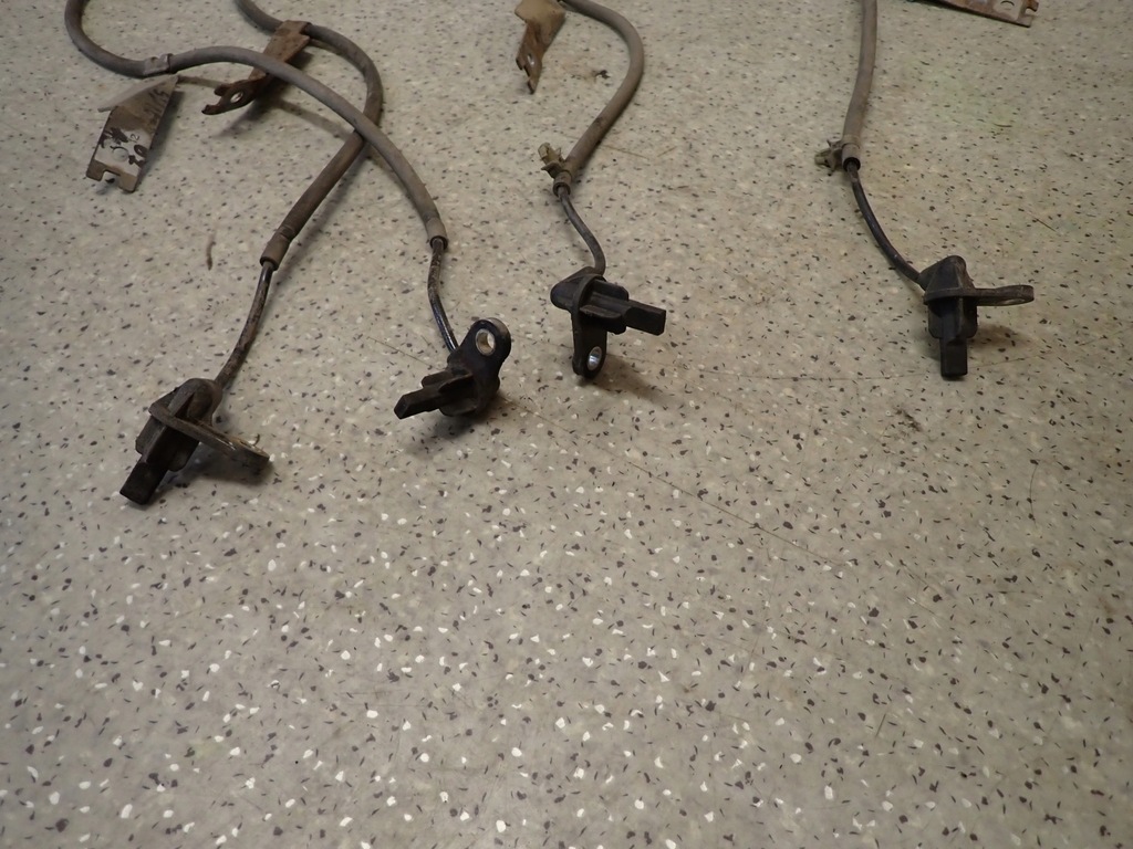 фото №4, Suzuki splash 08- swift 07- датчик abs задняя