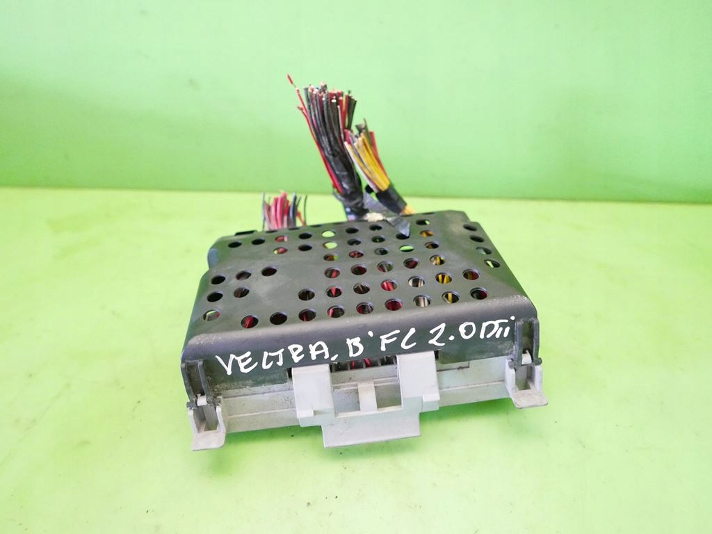 фото №7, Коробка запобіжників opel vectra b fl 2.0dti 99-