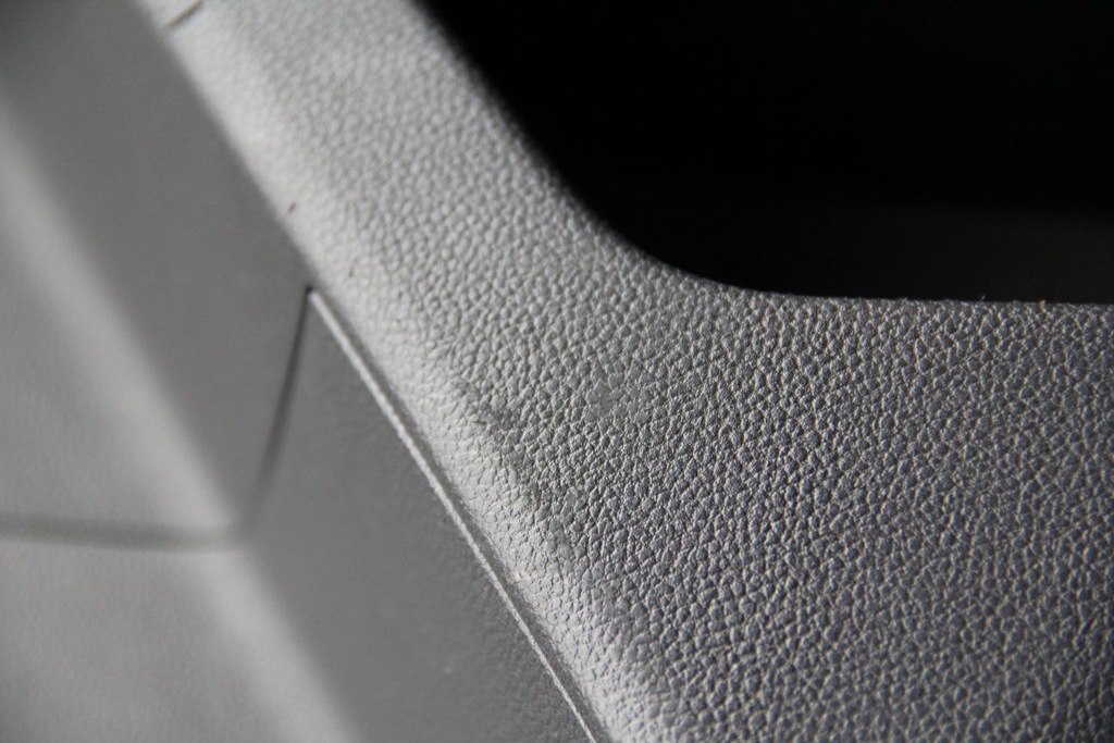 фото №5, Обшивка обивка дверь правый задняя vw atlas материал