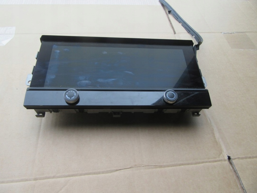 фото №1, Монитор экран lcd мультимедийный porsche macan 95b919599d