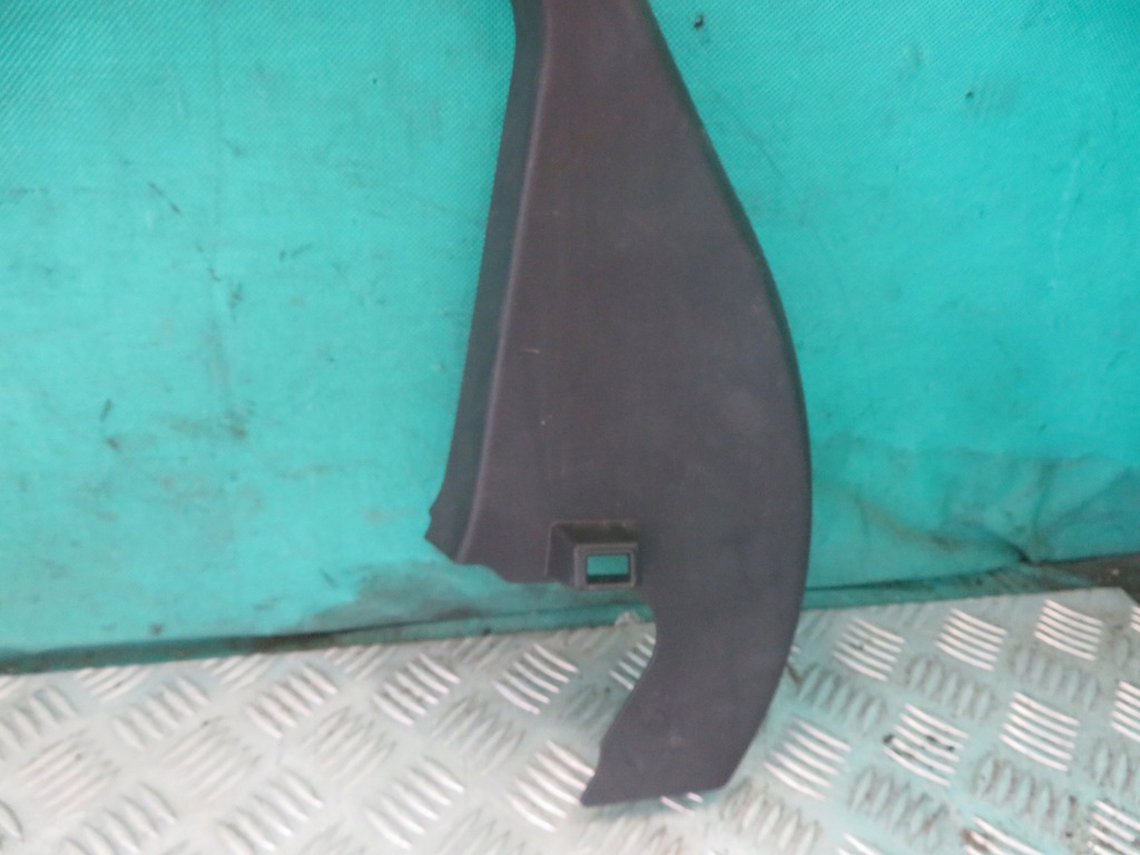 фото №3, Прокладка молдинг рамка дверь правый задняя land rover velar l560 22r