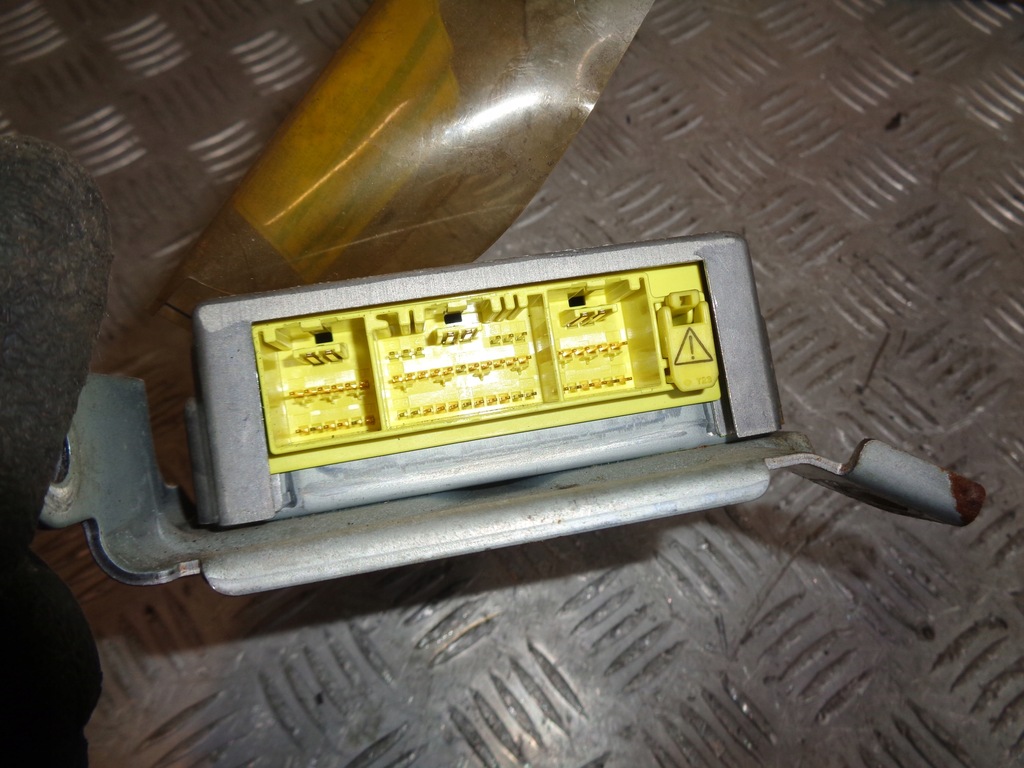 фото №5, Модуль датчик подушка безопасности подушек subaru impreza ii gd