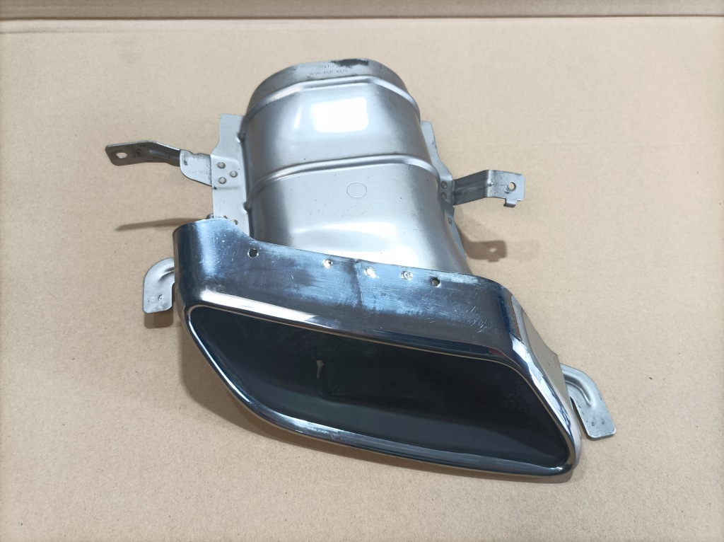 фото №1, Наконечник выхлоп volvo s90 v90 левая 32227059