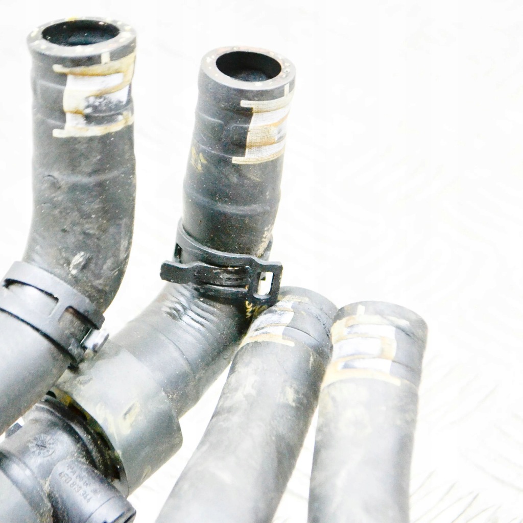 фото №8, Audi q7 4m 2016 шланг / wąż радиатора