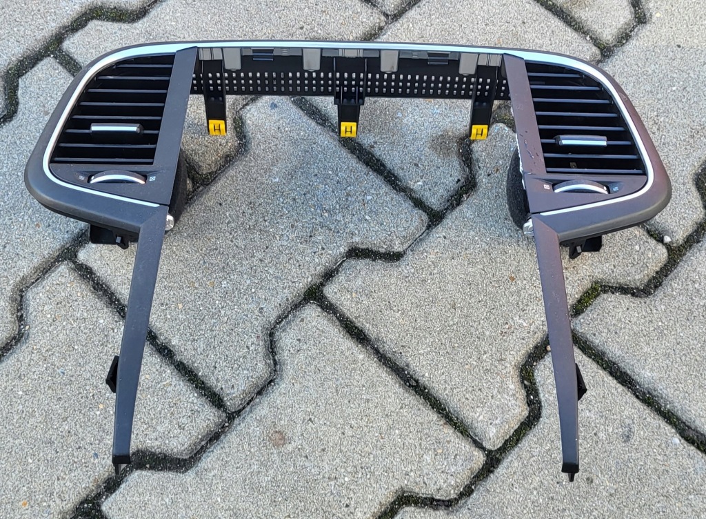 фото №1, Renault talisman решётка обдув 682603660r