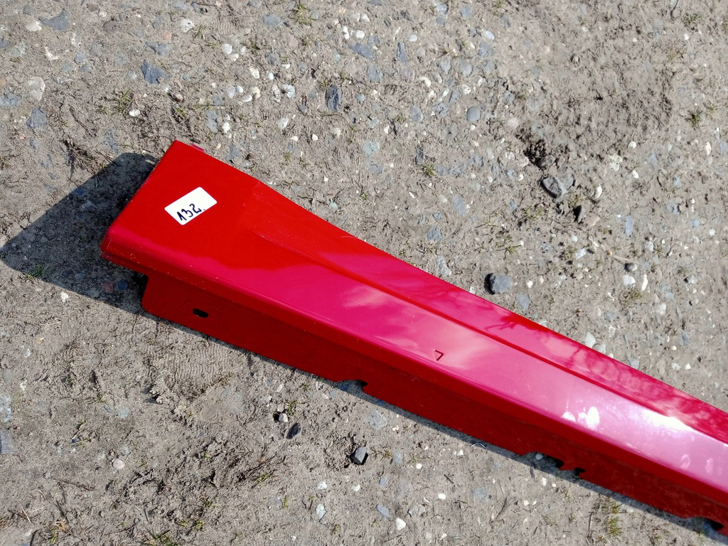 фото №3, Alfa romeo stelvio молдинг поріг права 156146596dx