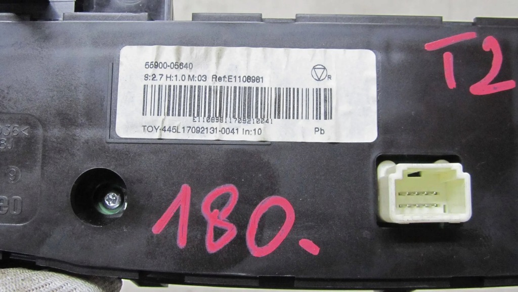 фото №6, Toyota avensis t29 панель кондиціонера 55900-05640