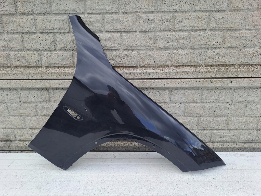 фото №1, Bmw x1 e84 2008-2013 крила правий передній оригінал