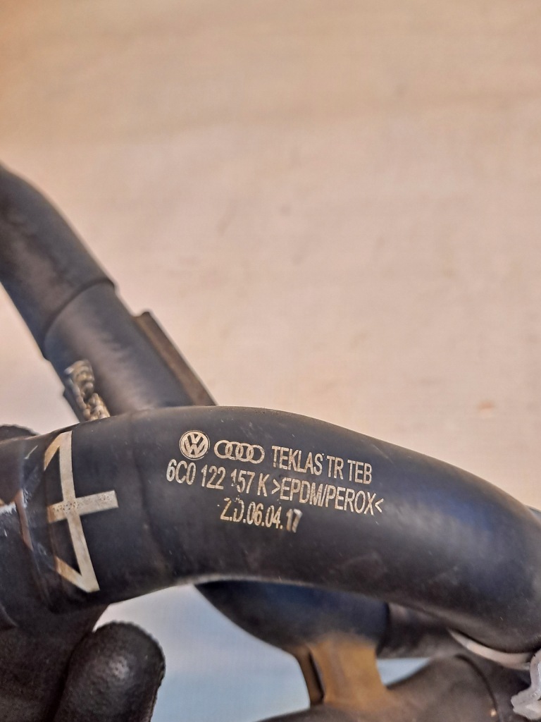 фото №7, Трубка шланг пабтрубок  воды fabia iii 1.0 6c0122157k