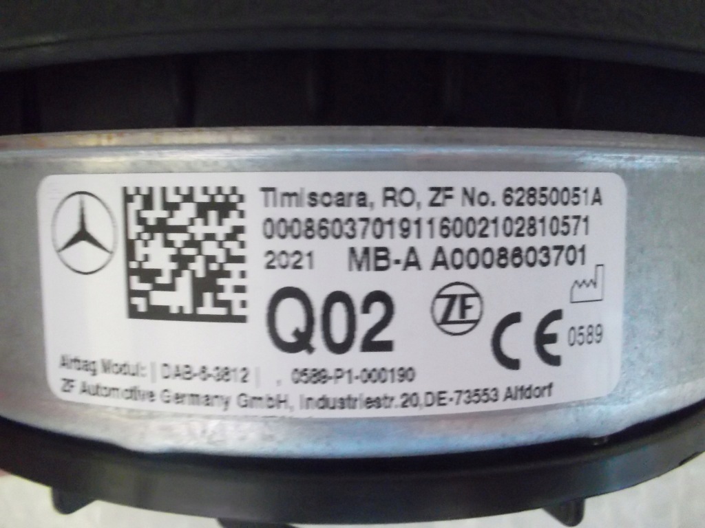 Mercedes glb 247 w247 eqb 243 w243 подушка безопасности подушка w руль a0008603701 Недорого
