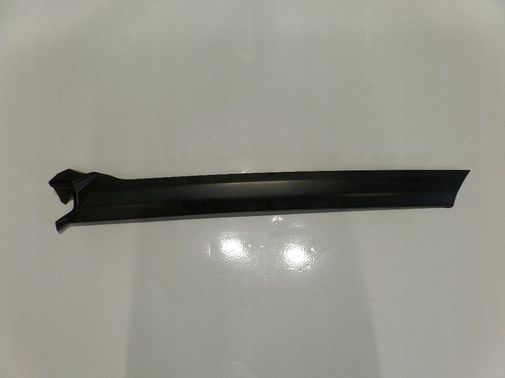 фото №1, Discovery iii молдинг стійка скло права dcb000143