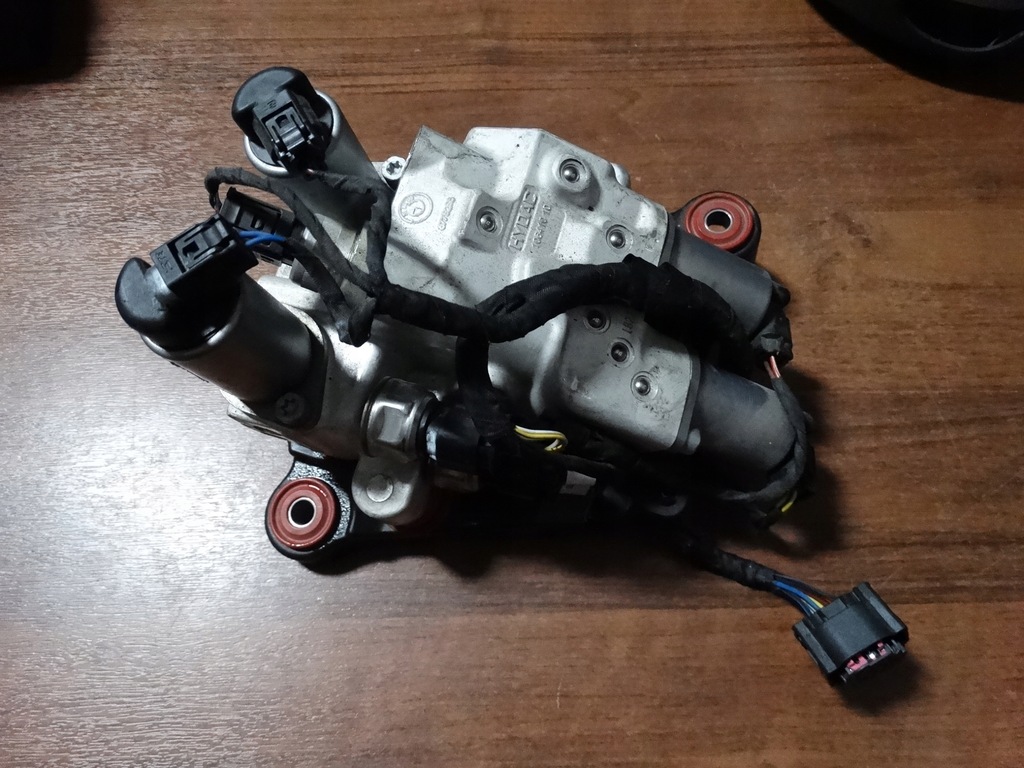 фото №1, Idealny розподільник dynamic bmw f10 f01 1