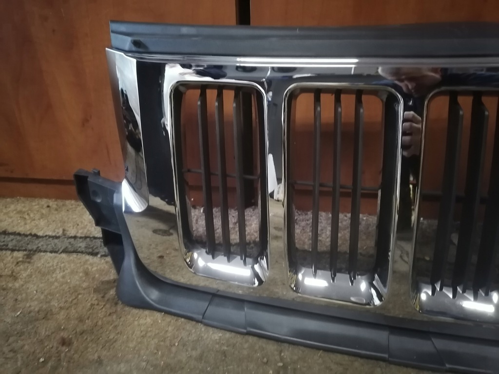 фото №5, Решітка радіатора решітка радіатора jeep grand cherokee wk2 10-21