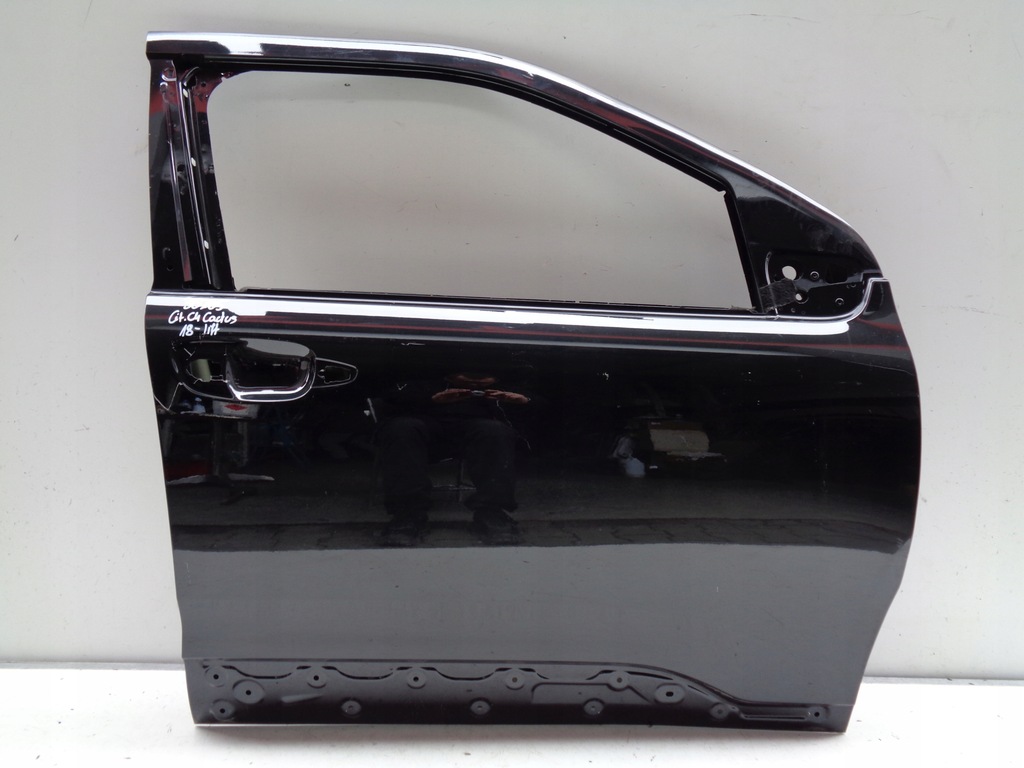фото №1, Двері праве передні citroen c4 cactus 18- lift