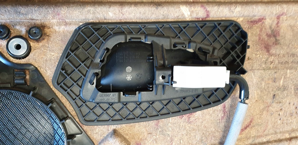 фото №12, Обшивка оббивка двері лівий задня ручка bmw 3 e90