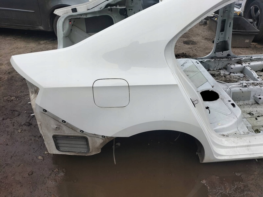 фото №1, Чверть крила правий задня skoda rapid i liftback lf9e