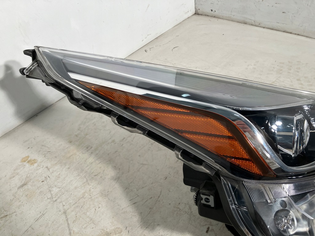 фото №5, Prius iv lift лампа передняя правый перед full led комплектная