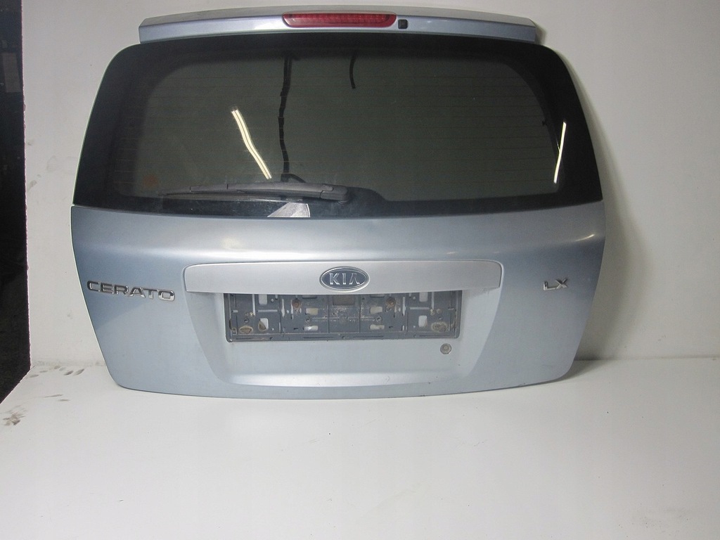 фото №1, Крышка багажника задняя багажника kia cerato 2004r l1