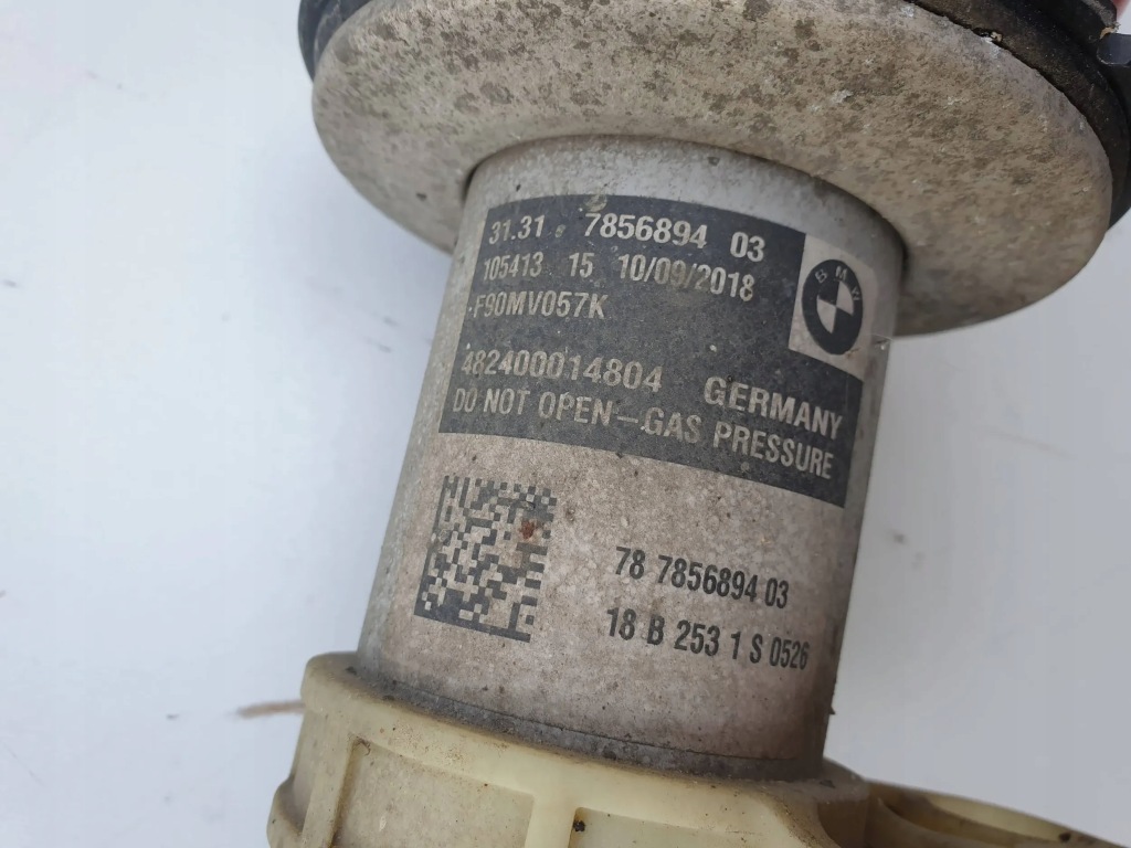 Bmw f90 m5 поворотний кулак амортизатор привідний вал правий перед Оригінал