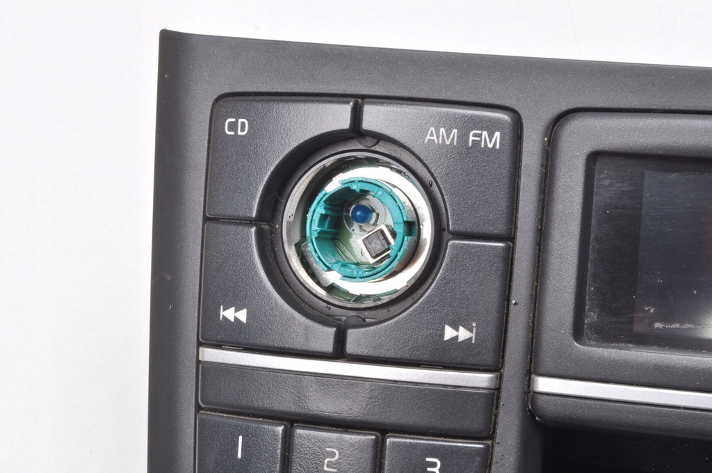 фото №2, Volvo xc90 i панель радио радио 30752420