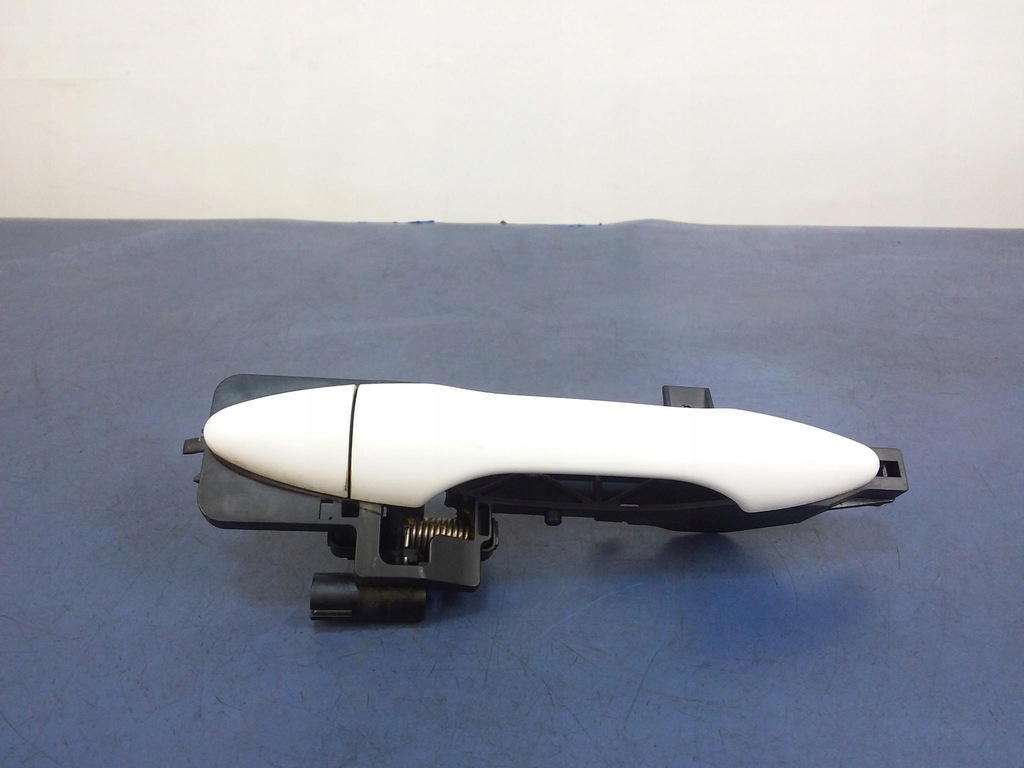 фото №1, Hyundai ix35 i ручка двері задня права polar white