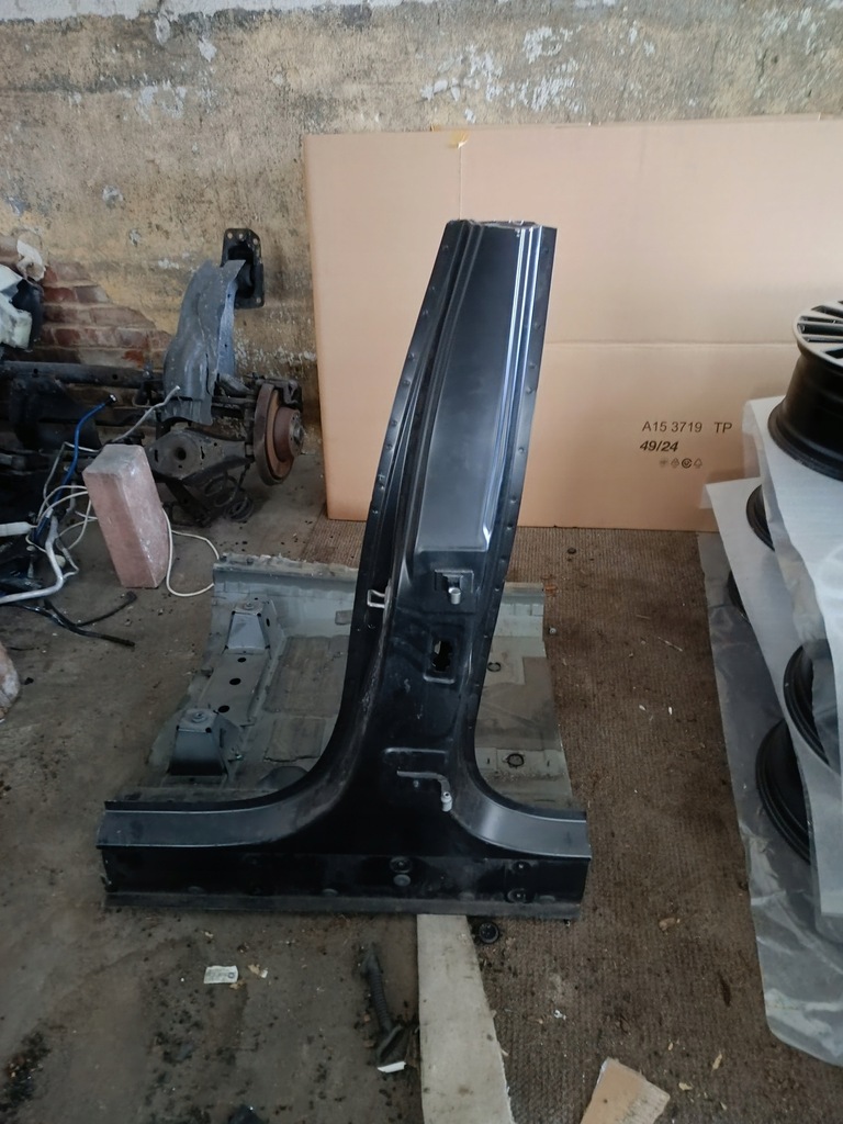 фото №1, Bmw x5 g05 чверть блок двигуна середній лівий