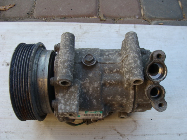 фото №1, Renault clio iii 1.2 компрессор кондиционера