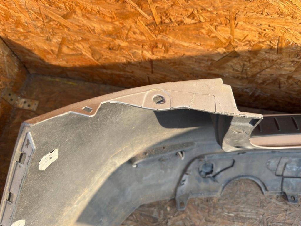 Бампер задні задній комплектний  chevrolet captiva 1 jan poznań Зі Шроту