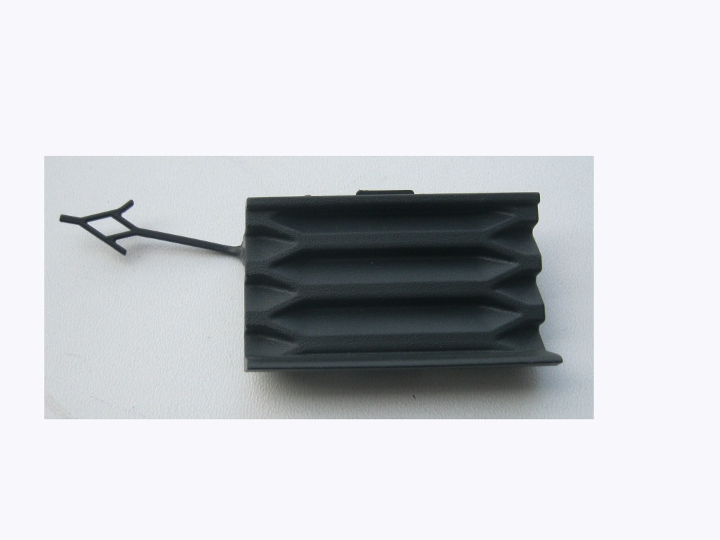 Купить Заглушка левая фаркоп бампера задний  audi q7 ii s-line