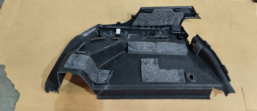 фото №4, Обшивка багажника правый mercedes glc x253 w253 suv