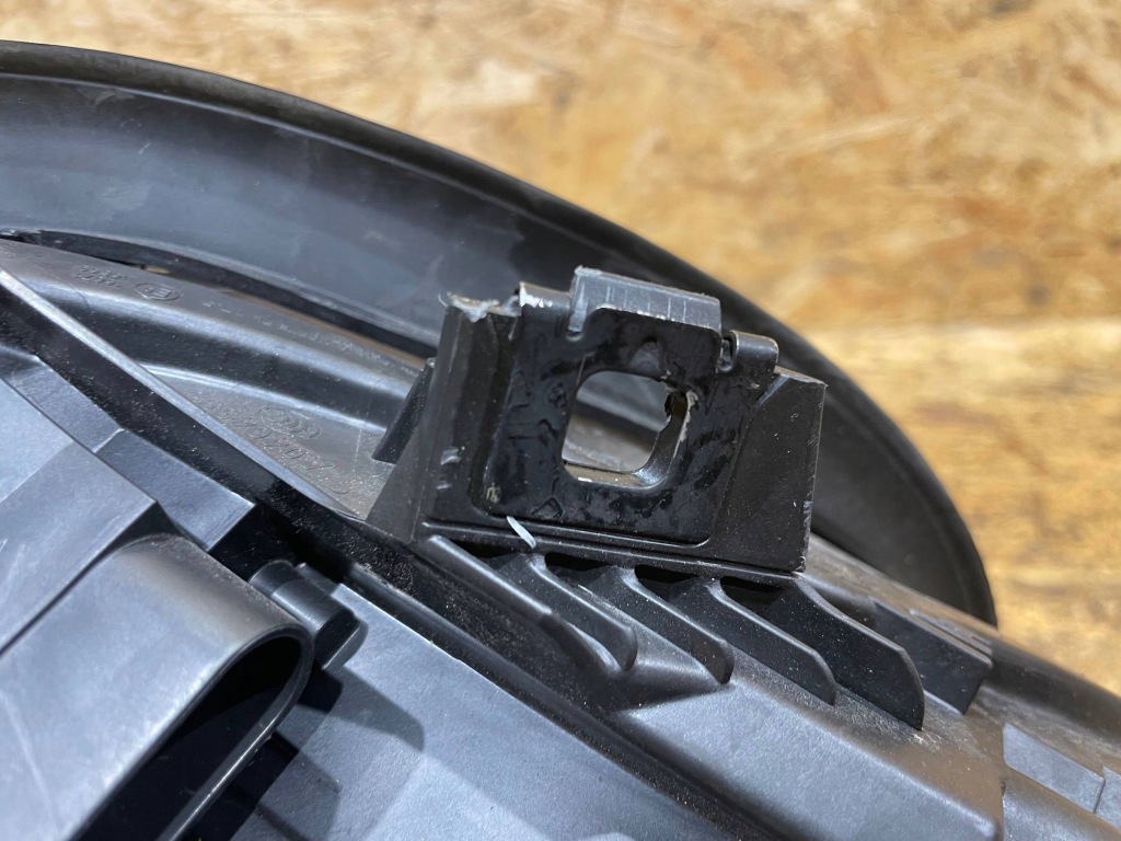 Mini cooper f56 f57 рестайлінг  21-24 фара full led правий перед передня Ціна